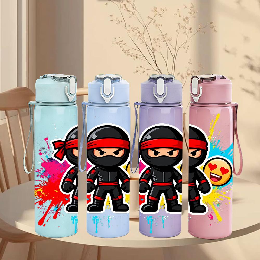 1pz Ninja Kid Ritratto a Schizzi di Colore 750ml Bottiglia d'Acqua Colorata in Plastica Tappo Flip-Top Anti-Perdita Per Sport Ufficio Uso Domestico
