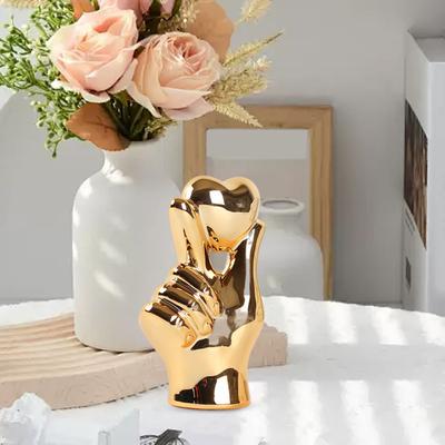 1/2Pcs Love Heart Gesture Figurine Holding Heart Hand Ceramic Statue Sculpture Home Office Wedding Party Desktop Decoration Ornament