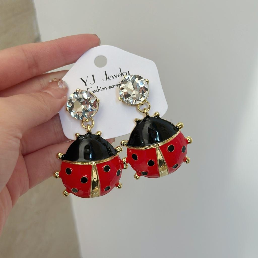 Color Retention Oil Drop Cartoon Stud Earrings, Animal Ladybug Earrings, Niche Trinkets, Girls' Retro Earrings