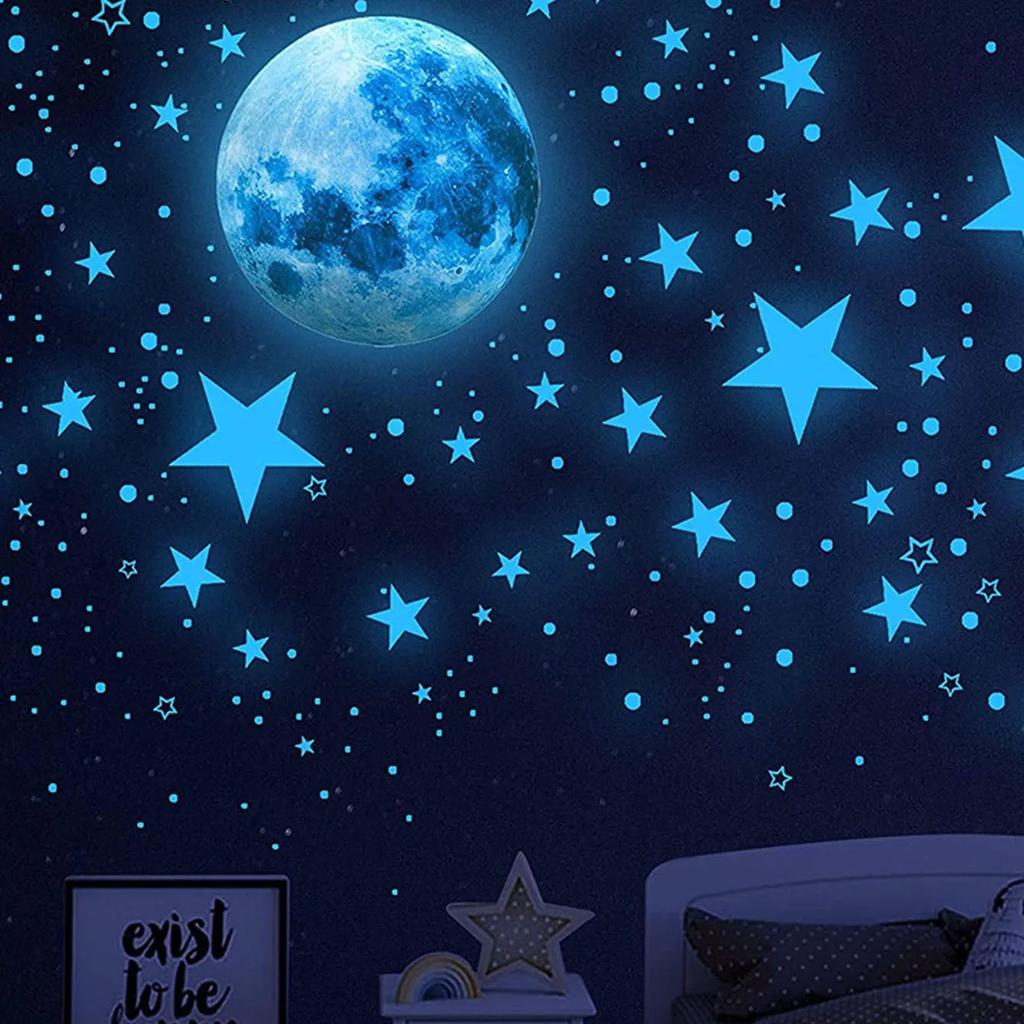 Fluorescent Moon Star Wall Decals Glow in The Dark Stars Wall Stickers Glowing Stars for Ceiling Home Bedroom Decoration Sticker