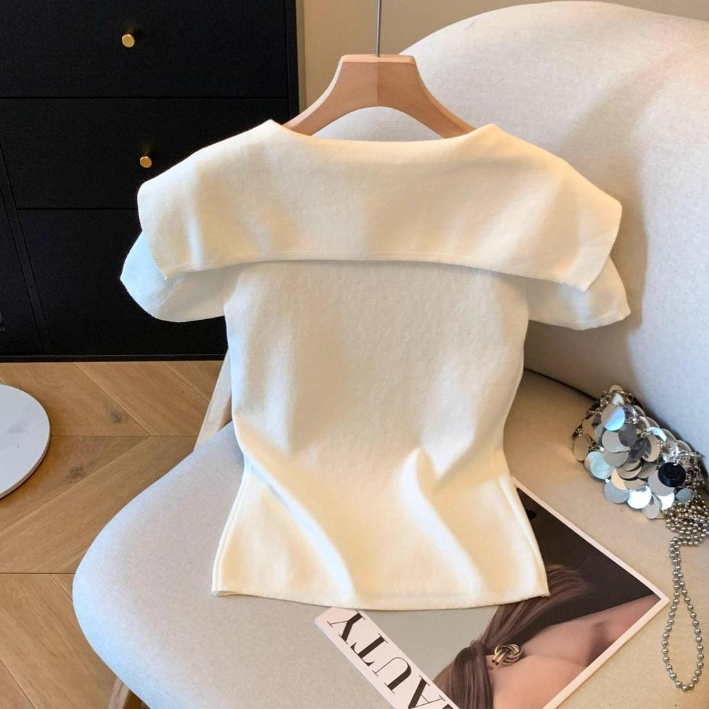 T-shirt grande taille à rayures marine et col montant, effet deux-pièces, haut tendance pour l'été