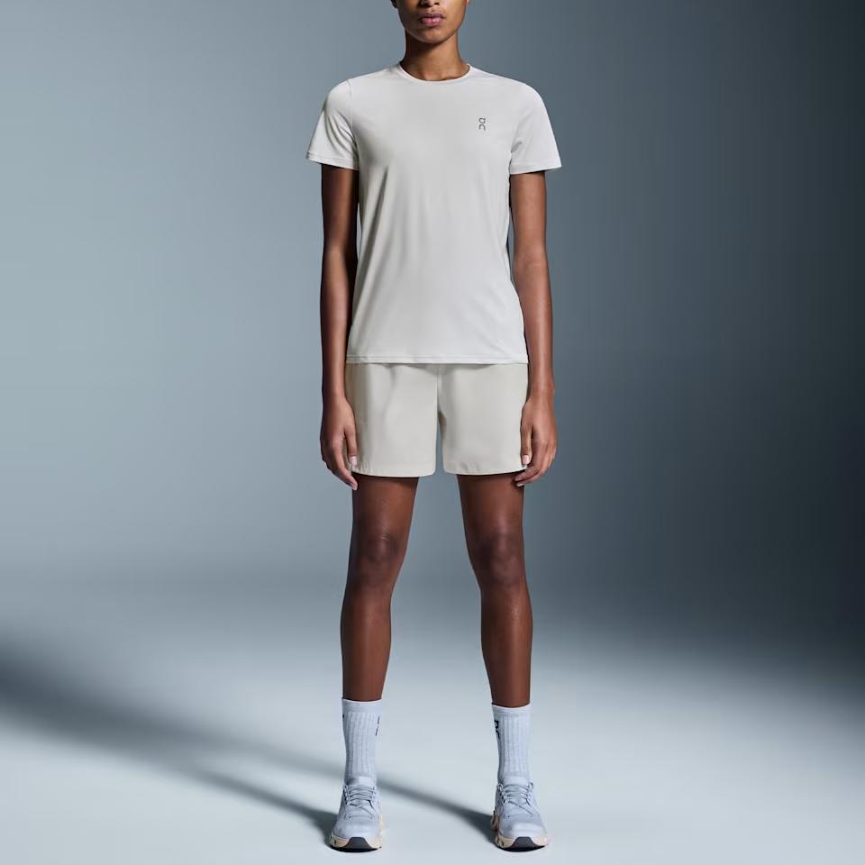 On Core Pullover Minimalistisches Vielseitiges Kurzarm-T-Shirt Damen Oberteile Sand 1WE10580554