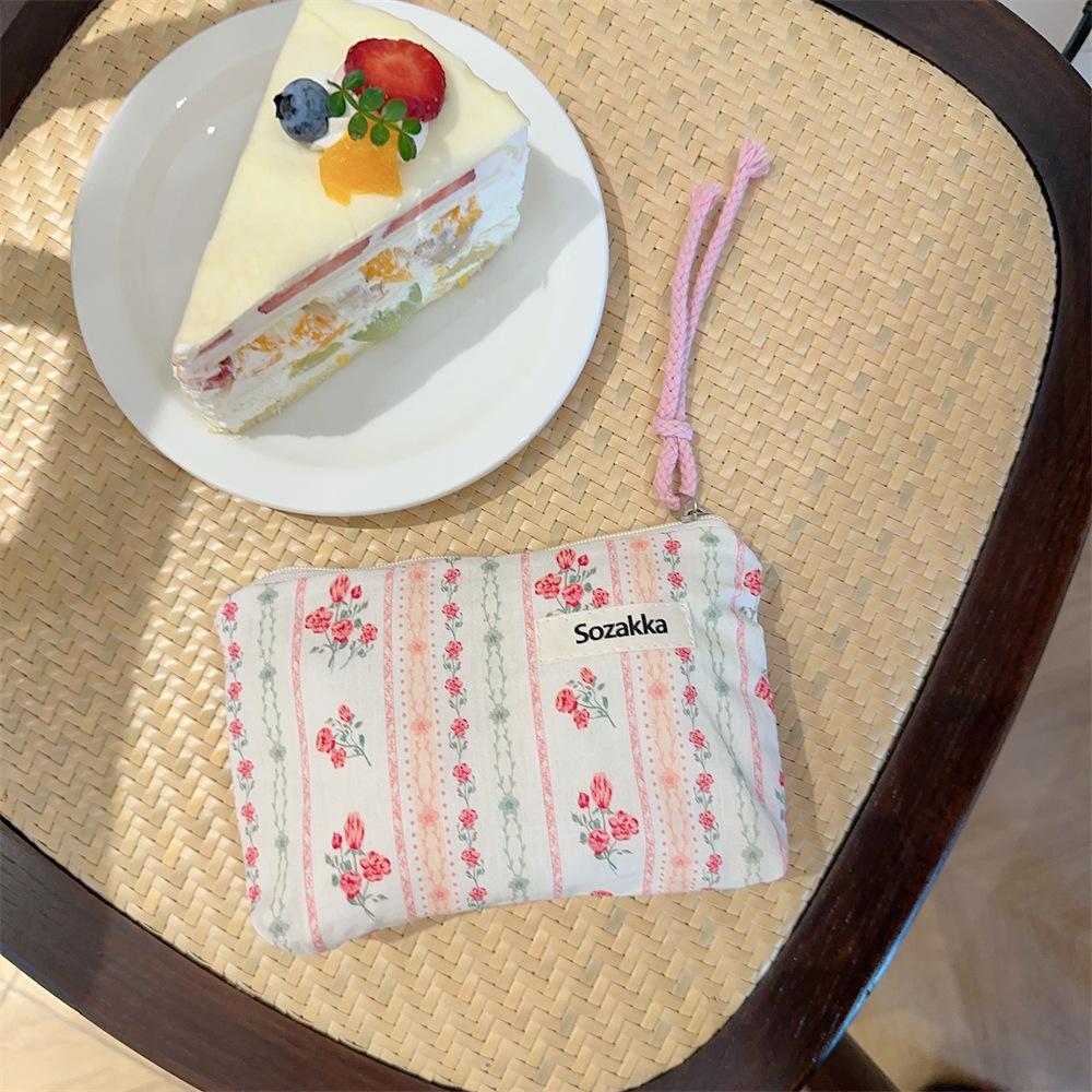 Trendy Street Style Cotton Makeup Bag Floral Design Soft Pouch Drawstring