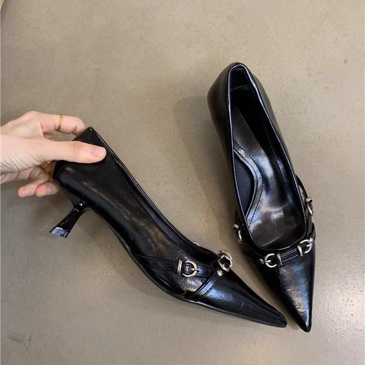 French niche high heels women's shoes 2024 new temperament elegant black pointed light mouth commuter shoes