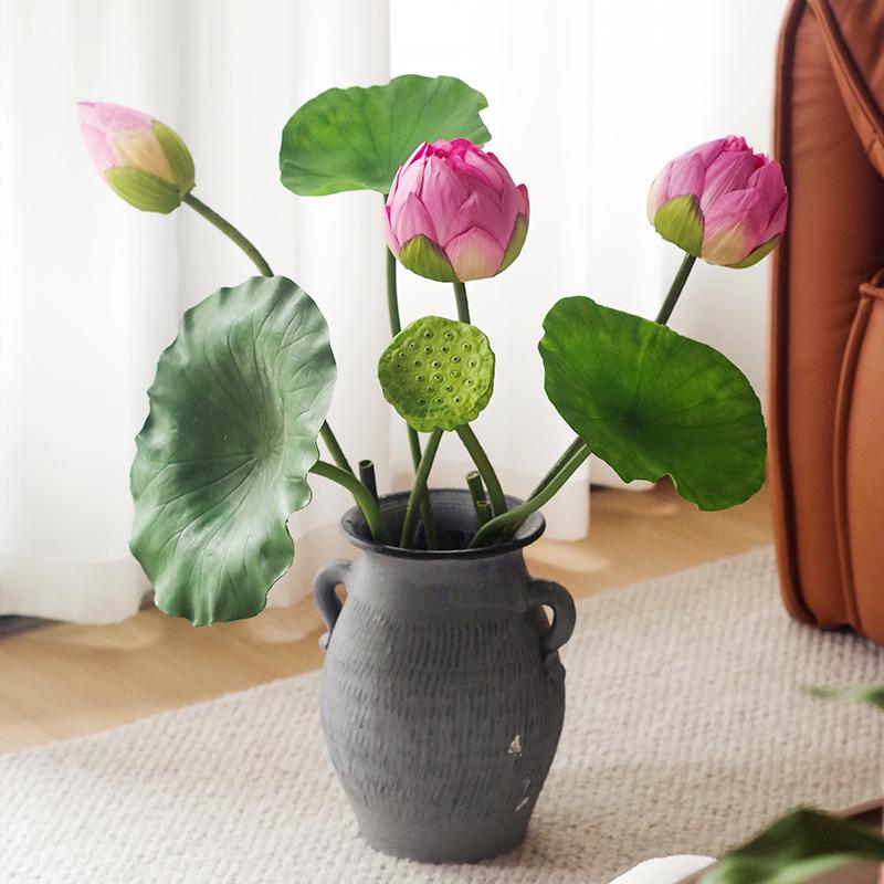 Chinese Lotus Artificial Flower Decoration for Living Room and Dining Table - Realistic Floral Arrangement with Lotus Leaf.