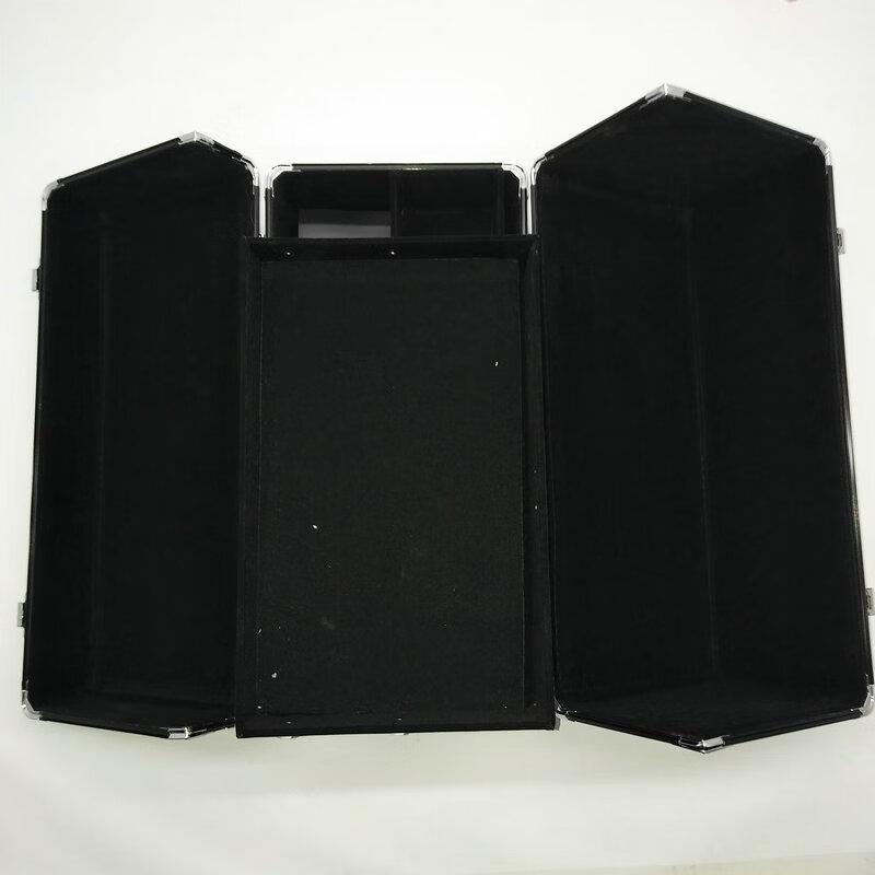 Xiayou 18-inch Aluminum Professional Makeup Case