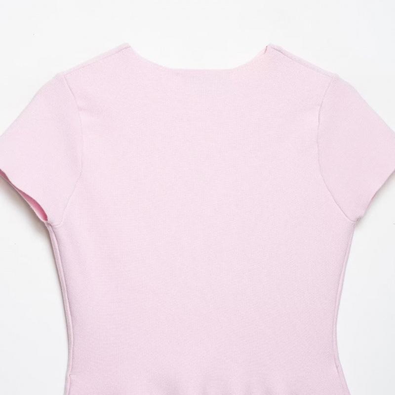 Spring 2026: European & American Style Cropped Knit Top