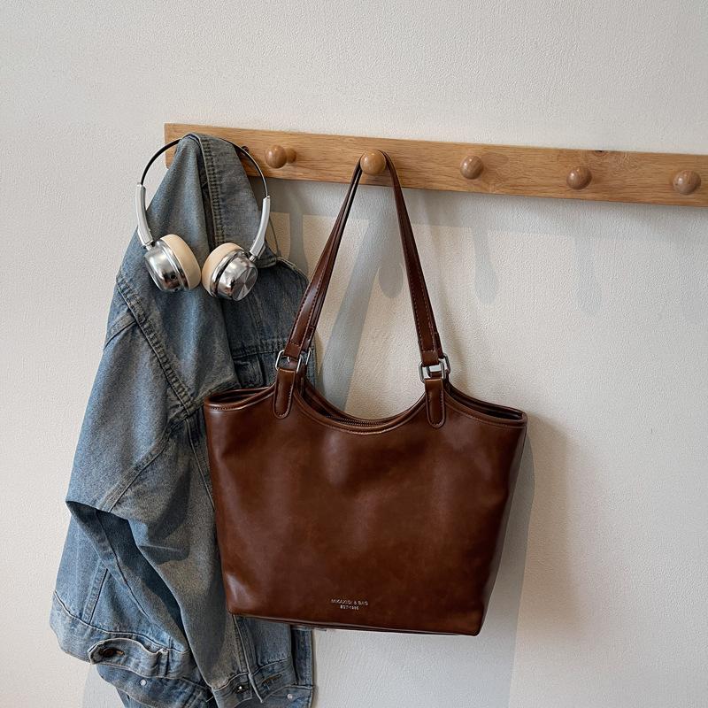 2025 new niche versatile large-capacity tote bag women's messenger bag class commuter bag shoulder bag handbag