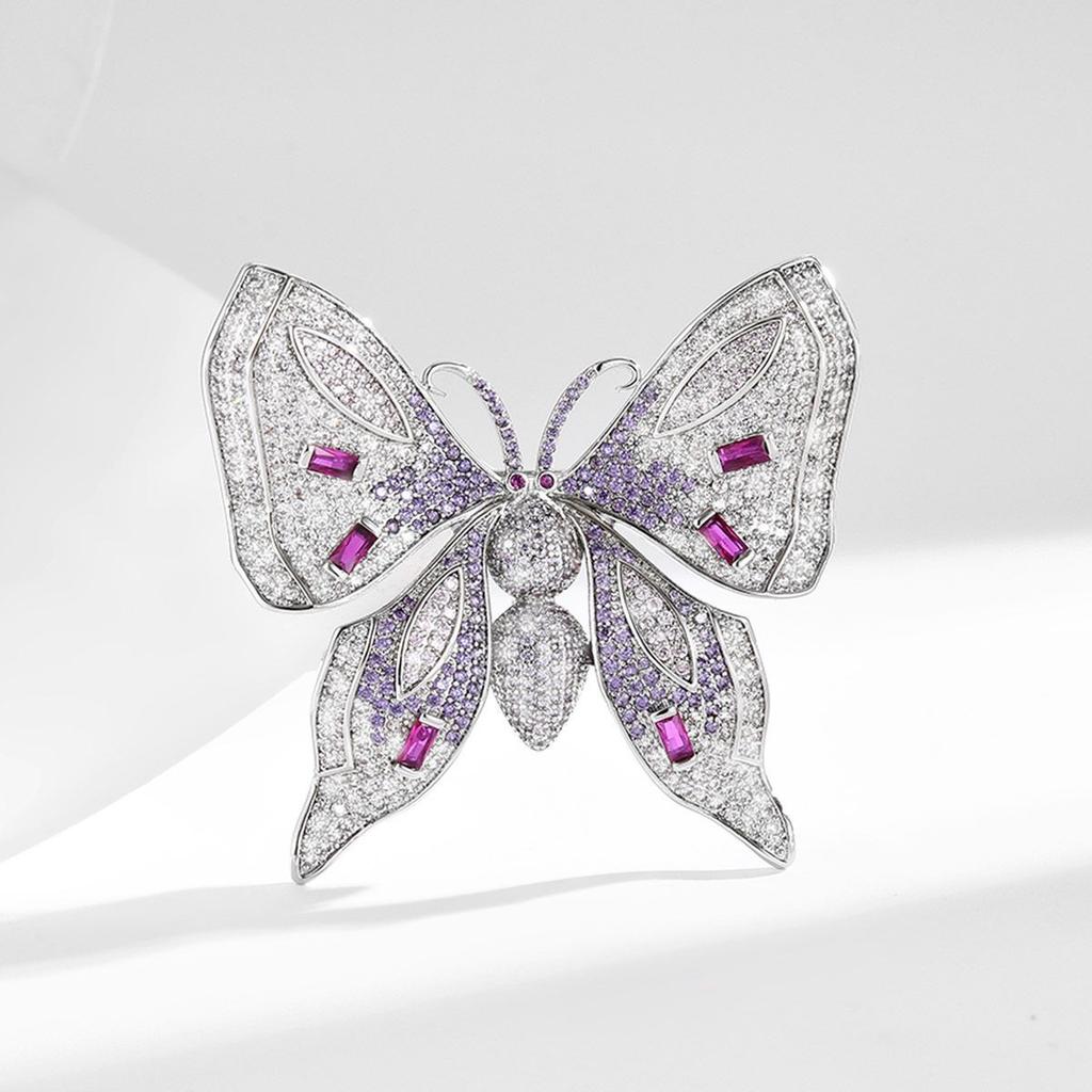 Broșă Fluture SUYU pentru Femei, Design de Lux Ușor, Elegantă, cu Zirconiu Încrustat, la Modă și Versatilă, Broșă cu Senz de Design de Nișă
