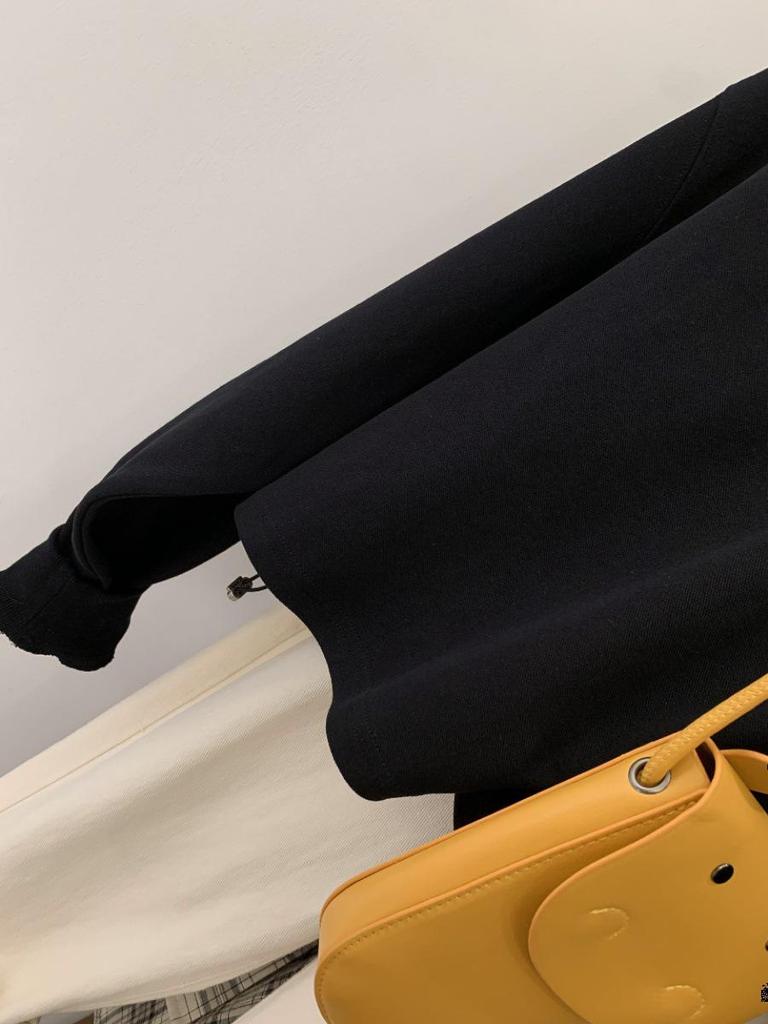 Women's Black Retro Polo Collar Half-Zip Sweatshirt - Petite, Long Sleeve, Spring/Autumn Lazy Style Top