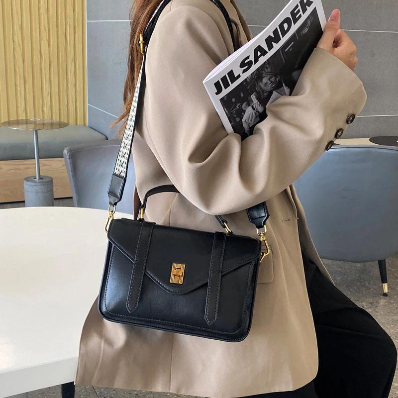 2025 Summer New Genuine Leather Crossbody Bag Handheld Small Square Bag Casual Versatile High-end Feel Genuine Leather Single Shoulder Women s Bag чёрный