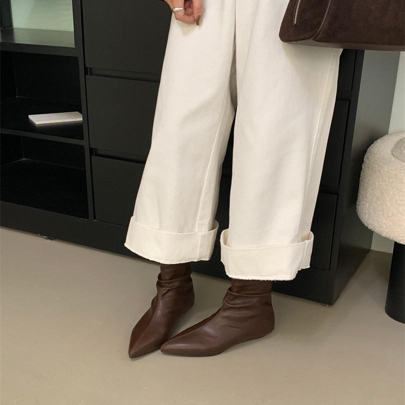 Pointed foreign style small short boots women's shoes autumn and winter 2025 new Korean small ankle boots thin pile Chelsea boots