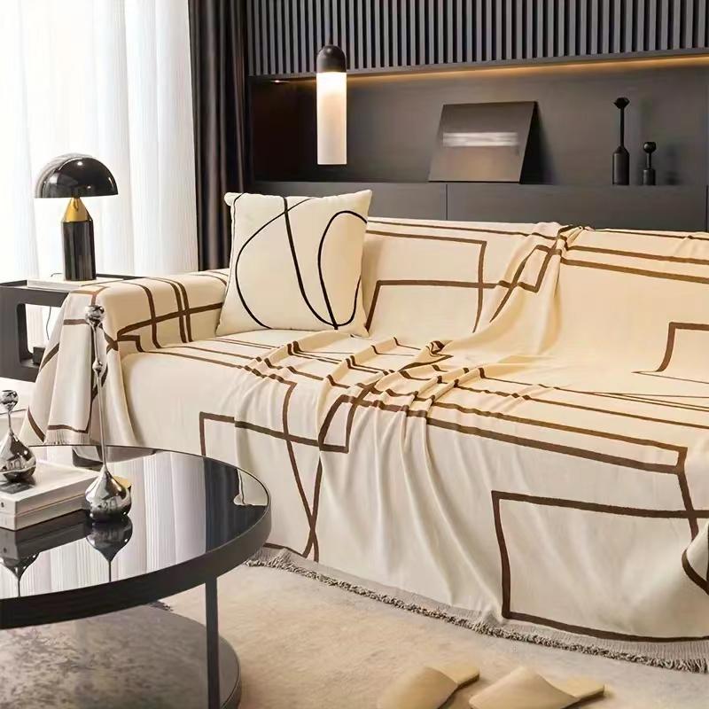 

Светлый роскошный стиль Простой современный диван Полотенце Гостиная 3 места диван протектор пылезащитный Четыре сезона Универсальный машинная стирка 180x130cm