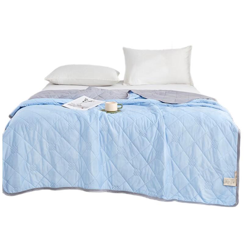 BATANUV Cooling Silk Summer Duvet