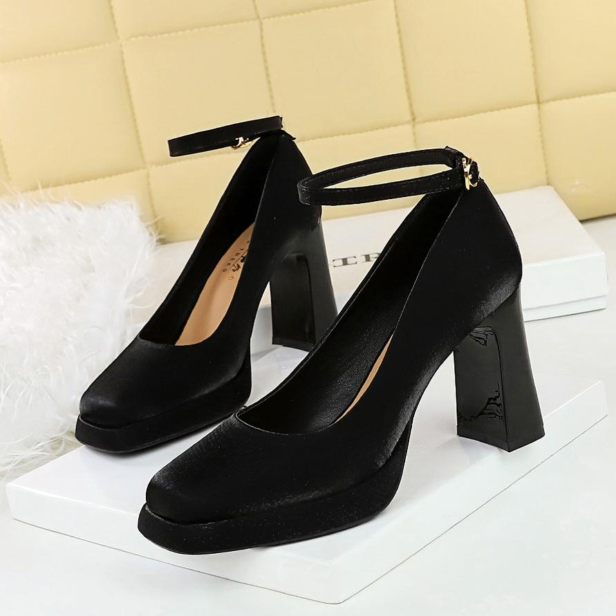 

Банкетные туфли на высоком каблуке, Свадебные туфли, Толстый каблук, Супер высокий каблук, Водонепроницаемая платформа, Однотонные туфли с шелковой лентой 40 чёрный