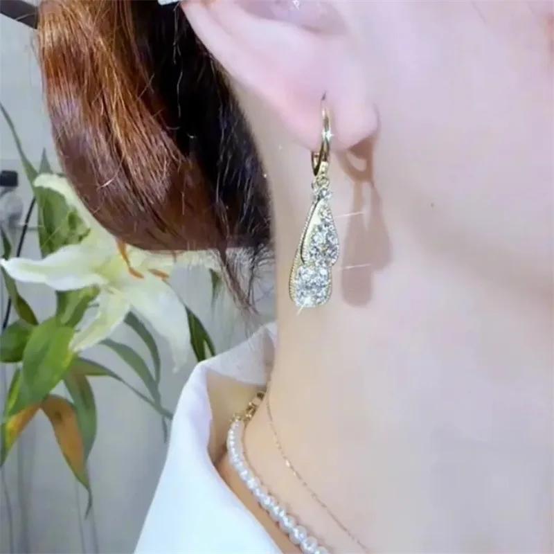Exquisite Zircon Drop Pendant Golden Earrings for Women Fashionable Personalized Daily Accessories Party Zircon Birthday Gifts