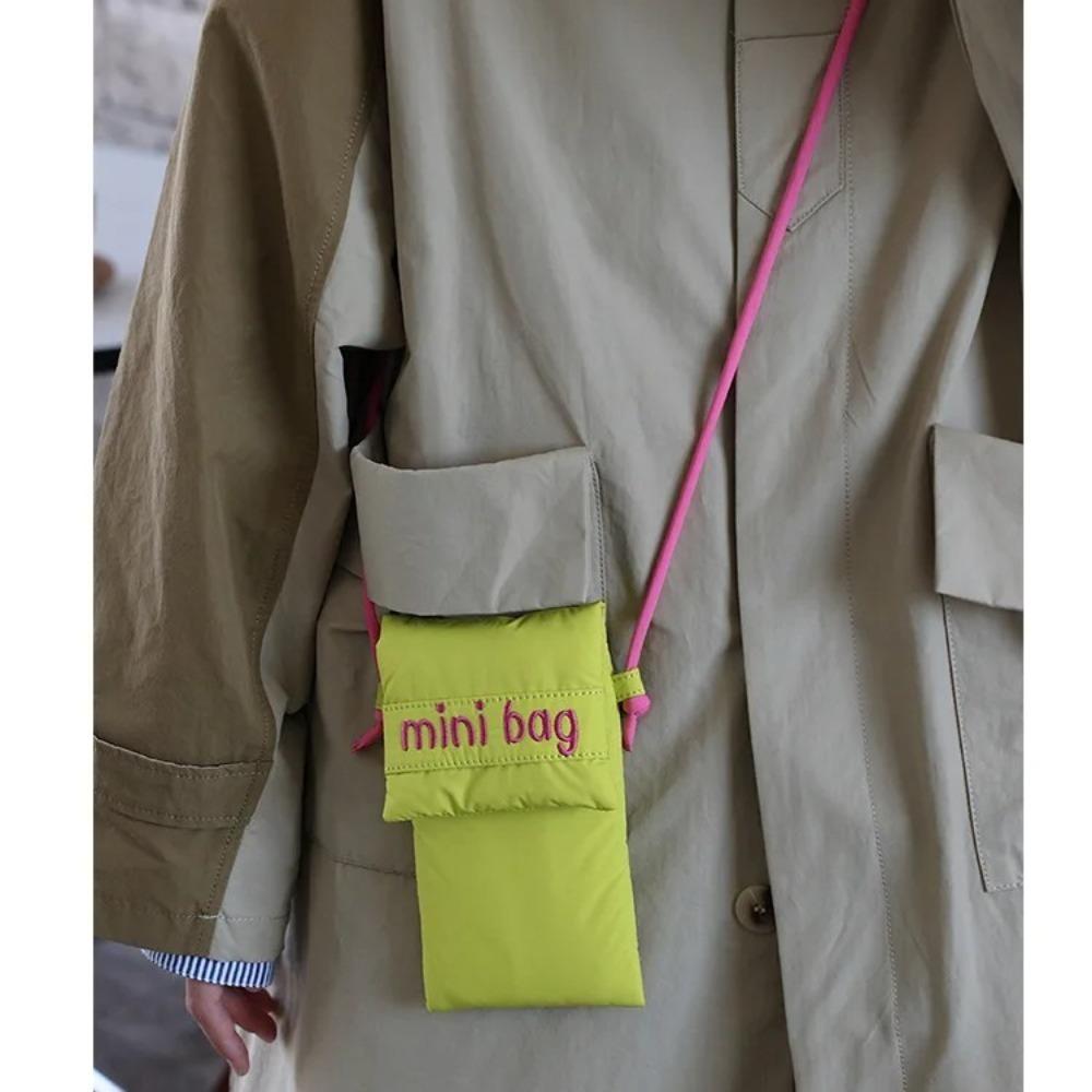 

Simple Cute Mini Phone Bag Green/Rose Red Contrast Color Shoulder Bag Storage Bag жёлтый