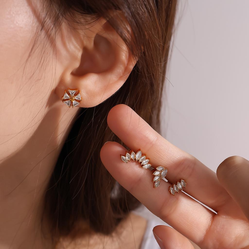 Hot-selling Niche Inlaid Crystal Earrings Earrings Versatile Niche Stainless Steel Gold-plated Earrings Earrings Women