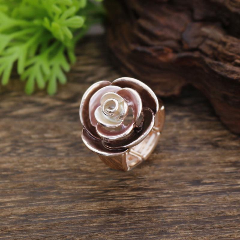 New Enamel Hollow Rose Elastic Ring Women's Simple High-end Three-dimensional Flower Ring