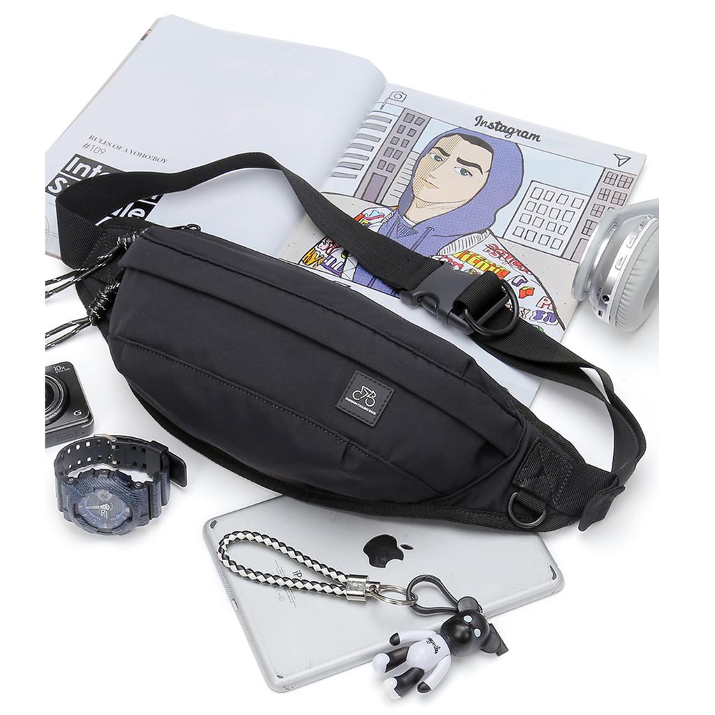 Sling Bag for Men, Small Crossbody Bag Casual Phone Chest Bag Lightweight Bicycle Travel Backpack Sling Bag for Travelling Hikin
