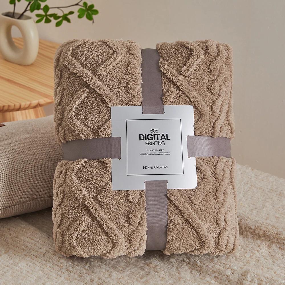 Coral Fleece Velvet Blanket Solid Double Sided Jacquard Geometric Pattern Thickened Blanket Bedspread Plaid Blankets