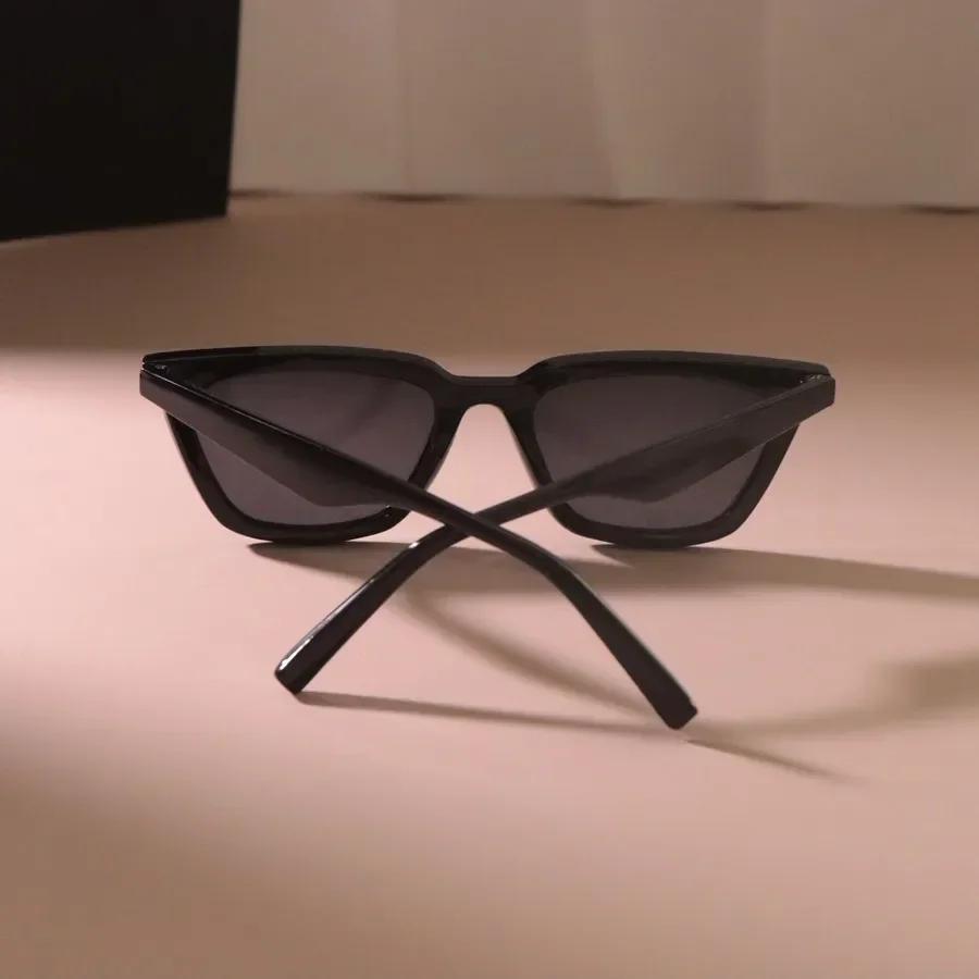 Casual Small Frame Square Sunglasses Women Men Sun Glasses Female Mirror Colors Designer Brand Fashion Luxurious Eyewear