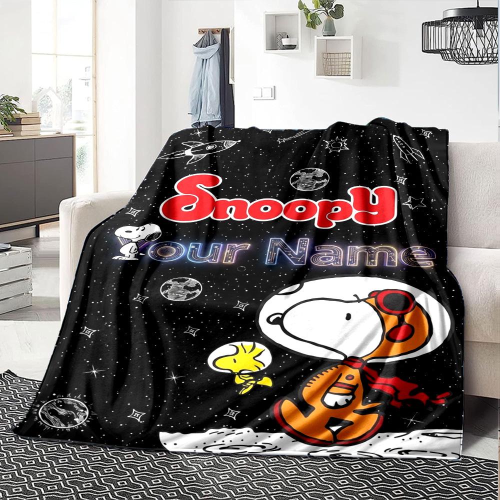 Name Custom Dog Snoopy Print Flannel Blanket High Quality Warm Comfortable Cover for All Seasons Perfect for Gifts Home Decor