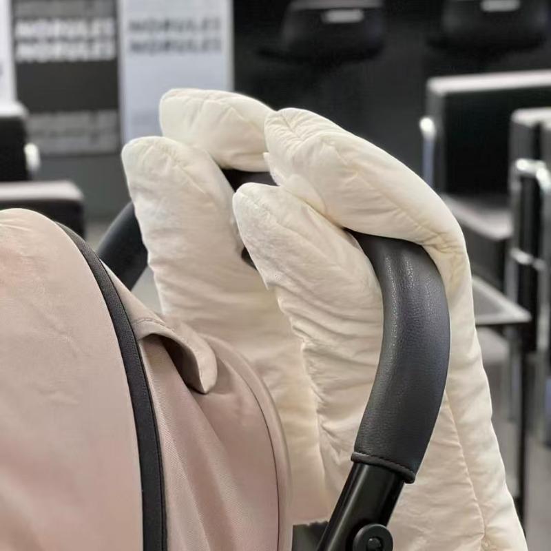 Baby Stroller Handle Gloves Cute Bear Bunny Design Windproof Warm Thickened Fleece Winter Children's Outdoor Sports Mittens