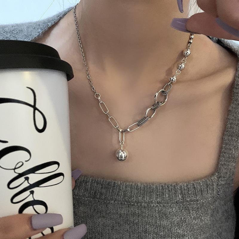 S925 Silver Retro Circle Necklace – Women's Elegant Clavicle Chain, Light Luxury Trendy Sweater Accessory