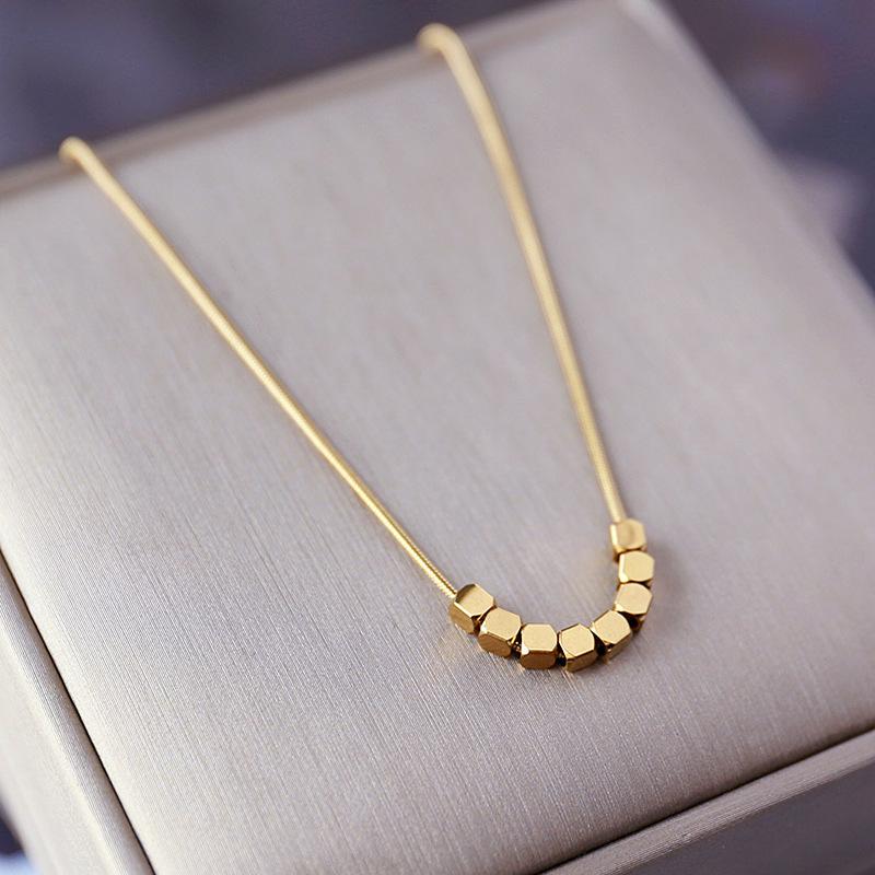 Elegant Titanium Steel Clavicle Necklace for Women - Trendy, Durable, and Fashionable