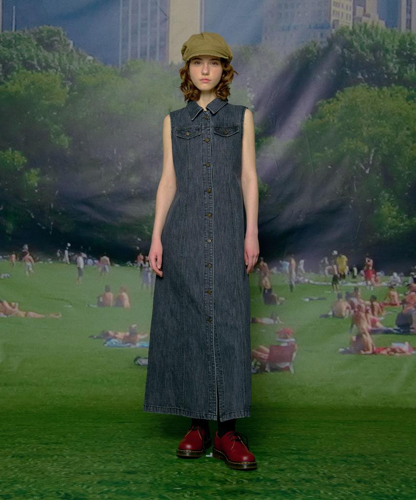 Lulu Seoul Classic Denim Sleeveless Dress (Black)