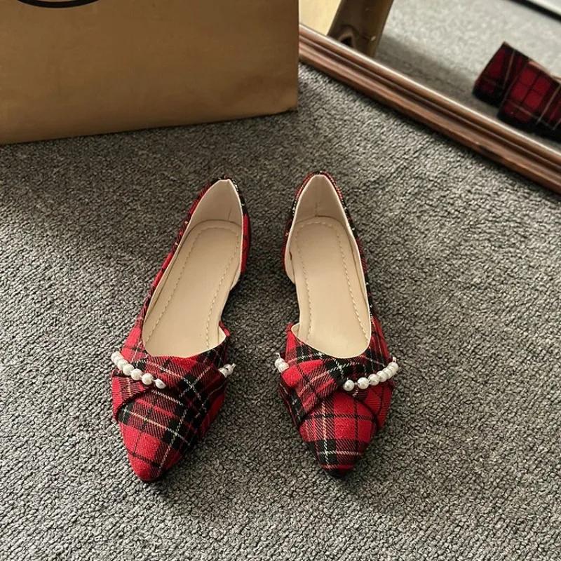 Fashion Retro Red Plaid Fashion Women Shoes Sprig New Pointed Toe Women's Flats Shoes Light and Comfortable Ladies Single Shoes