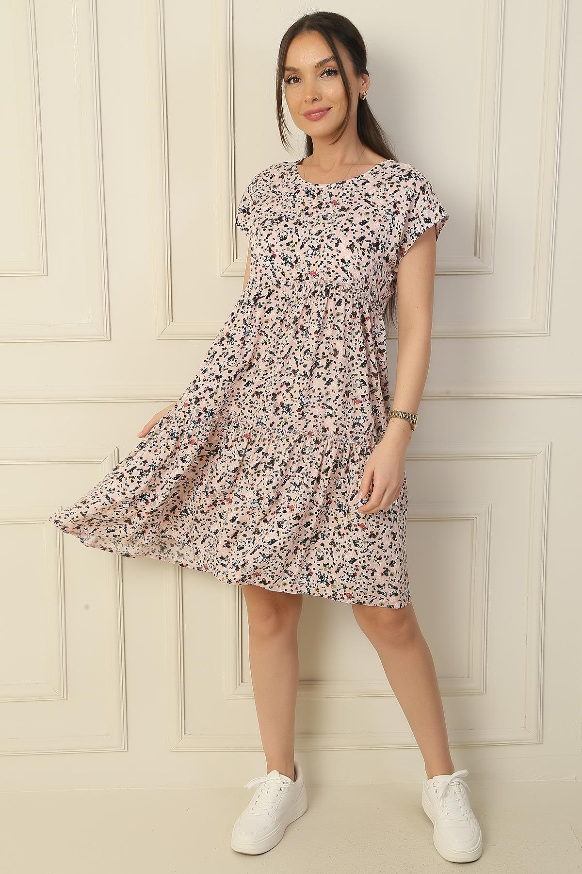 

Мини-комфортное платье оверсайз со смешанным узором