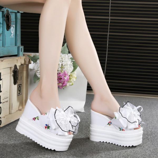 Fashion House Slippers Platform High-Heeled Shoes Lady Luxury Slides Increased Internal On A Wedge Peep Toe Designer Fashion Sexy Super