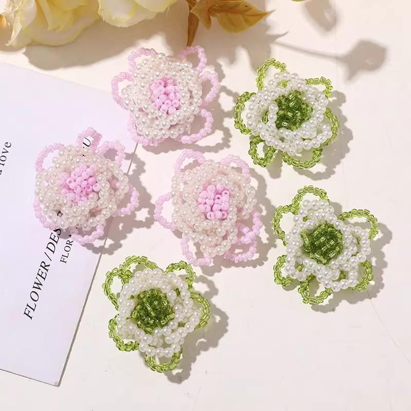 5pcs Beaded Hollow Camellia Flower Patch DIY Chest Flower Shoe Buckle Bag Accessories Parches Bordados Para Ropa