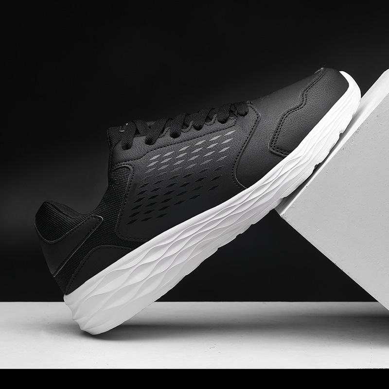 Mens Sports Shoes New Lightweight Snug Leather Casual Sneakers Retro Trendy Anti Slip Training Flat Running Shoes for Man