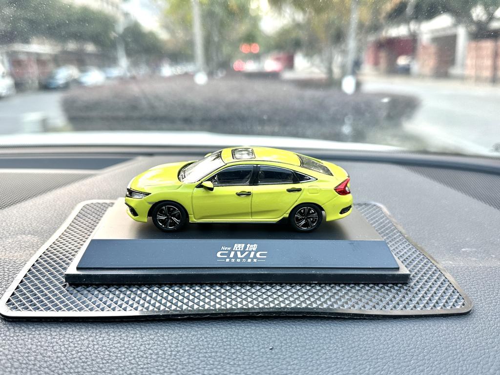 Dongfeng Honda 2021, 10th Generation Sedan Civic Yellow Car Model 1:43 Simulation Model Central Control Internet Celebrity
