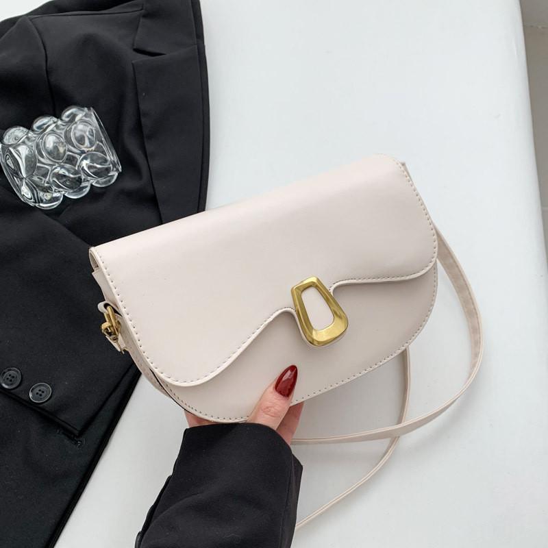 Stylish Winter Women's Saddle Bag Fashionable Crossbody Purse In Black Beige Pink Khaki