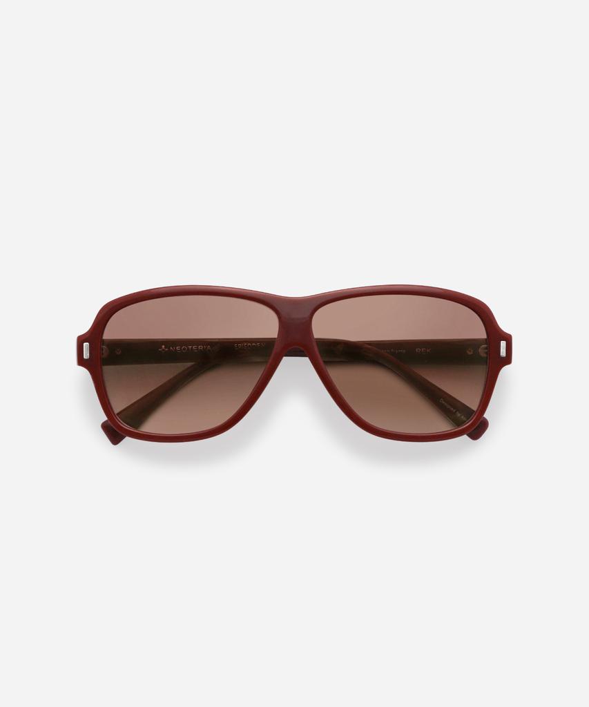 Neotelia Rek · Burgundy