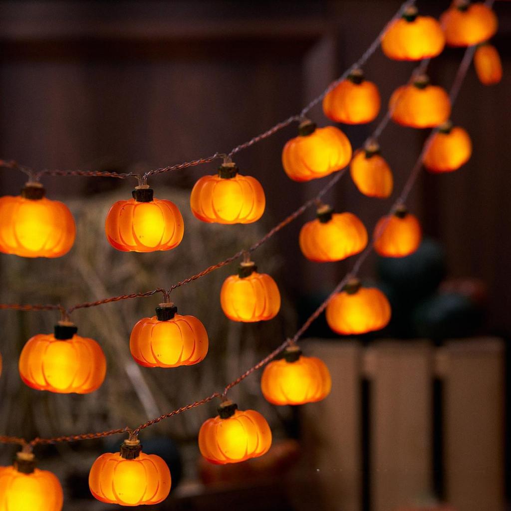 LED Pumpkin & Maple Leaf String Lights for Halloween & Thanksgiving Decor
