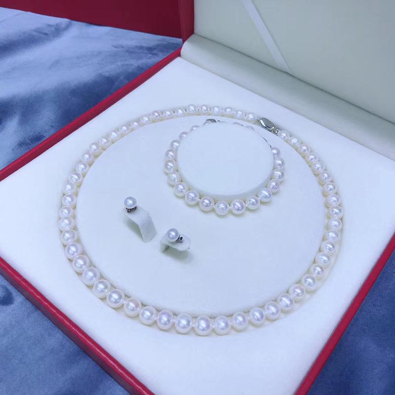 Freshwater Pearl Necklace & Earrings Set with Silver Clasp and Round Bead Chain for Women