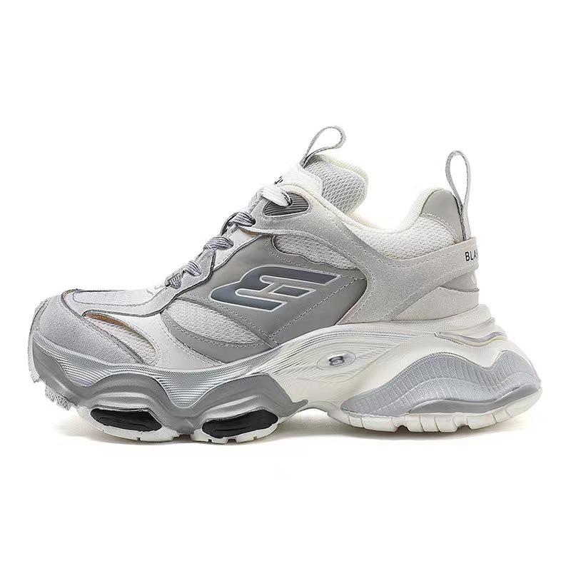 2024 Paris Dad Shoes: Tenth Gen Height-Boosting Casual Sneakers, Breathable Mesh, Thick Soles, New Color.