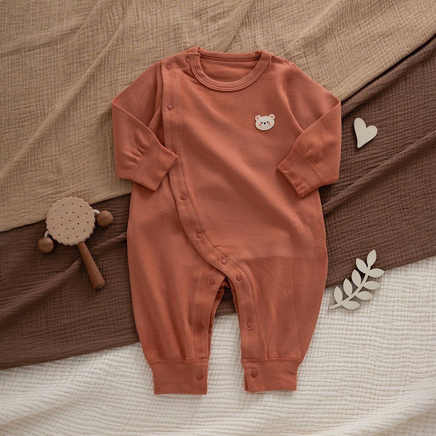 

Plush Newborn Romper - Cozy, Warm Long-Sleeve Suit for Boys & Girls (Autumn/Winter) 80 cm