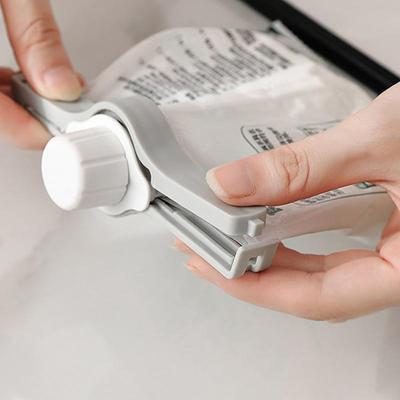1PC Screw Cap Sealing Clip Seasoning Bag Milk Powder Salt Bag Sealing Clip Snack Food Preservation Clip Gadget Kitchen Accessories