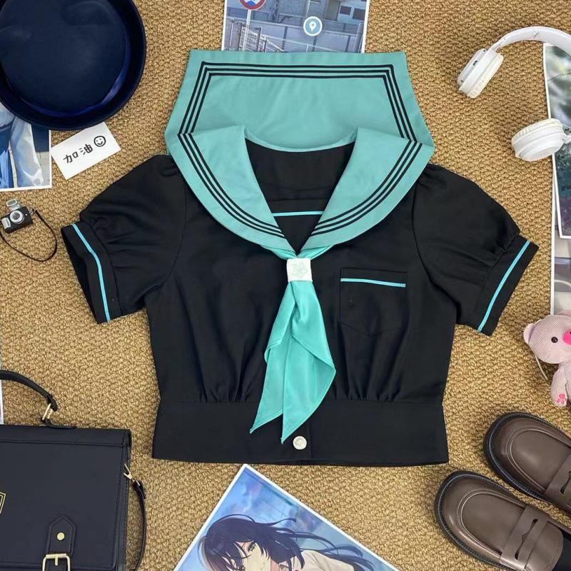 

Комплект матроски с рукавами-буфами и юбкой в клетку для школьницы Хатсунэ Мику M