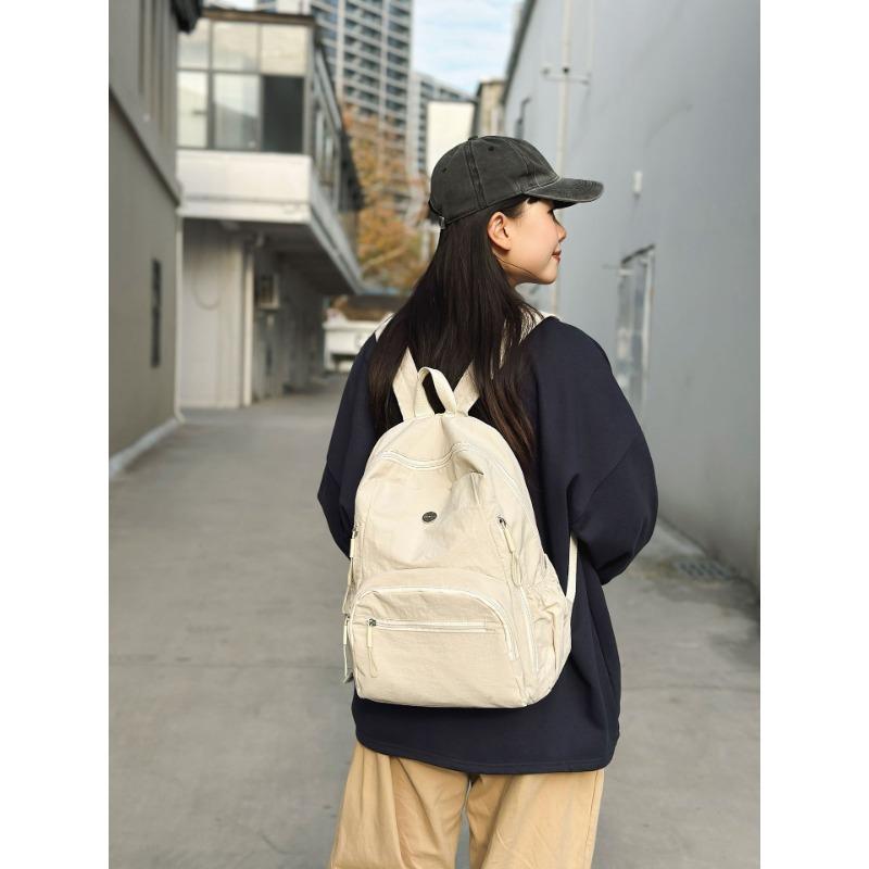 Stylish and simple casual backpack, student schoolbag, new spring excursion backpack