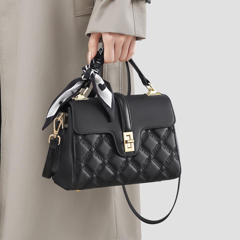Bag Women's Summer New Leather Women's Bag Crossbody Atmospheric Mom Bag Premium Sense Shoulder Handbag