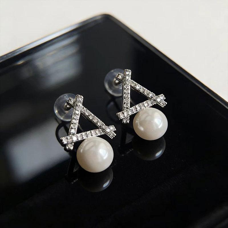 Chic Rhinestone Cross Triangle Pearl Stud Earrings - Elegant Geometric Jewelry for Women