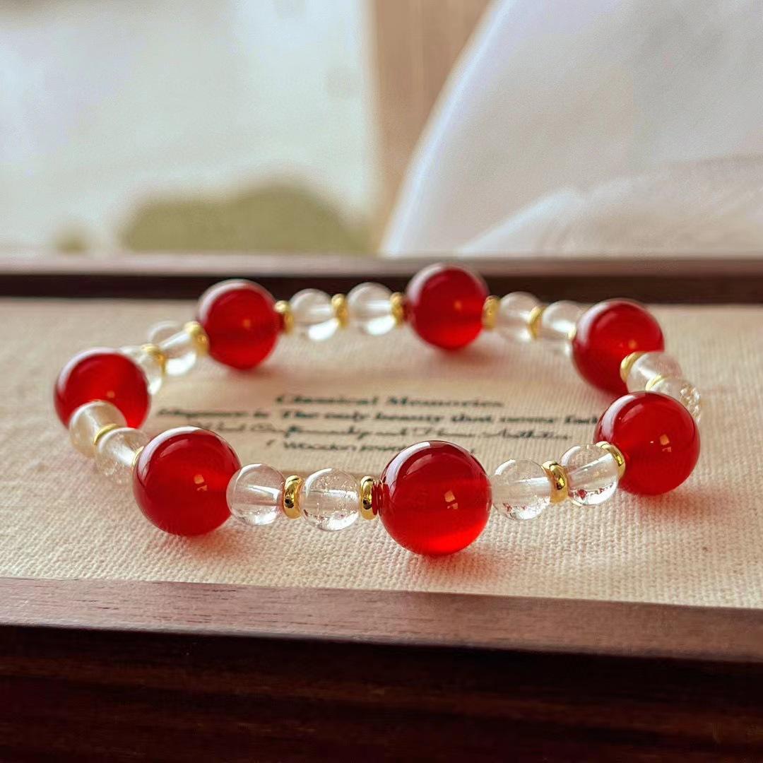 Retro High-Quality Vitreous Pigeon Blood Red Chalcedony Natural White Crystal Bracelet Niche Bracelet