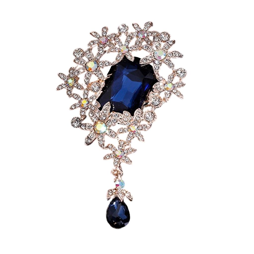 Elegant Floral Brooch for Women Vintage Inspired Alloy Crystals Embellished Accessory for Weddings Parties Daily Wear